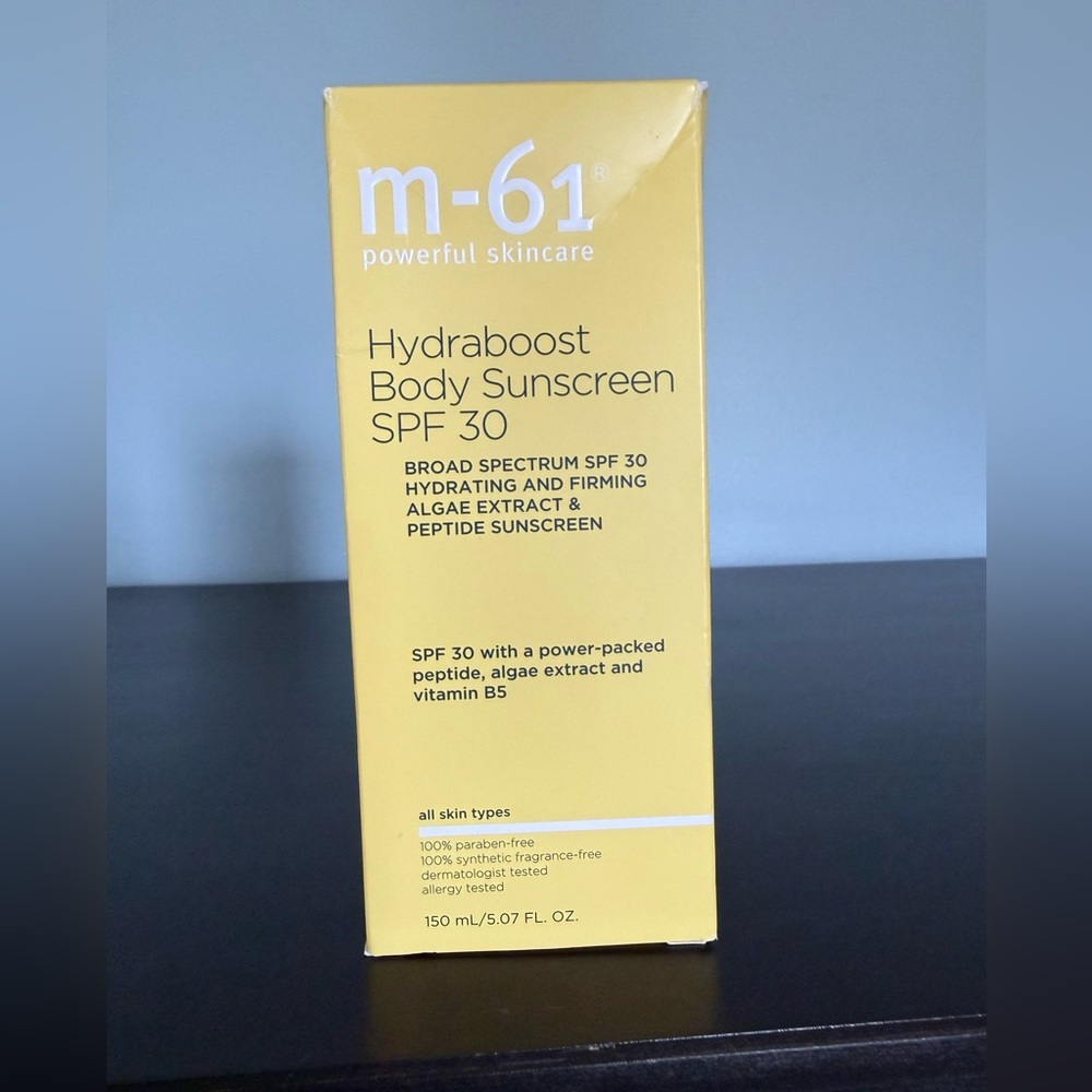 M-61 powerful skincare- Hydraboost Body Sunscreen SPF 30, NEW
